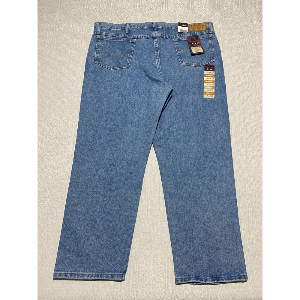 Vintage Wrangler Blues Men 42x30 Relaxed Fit Straight Leg Jeans Medium Wash NWT